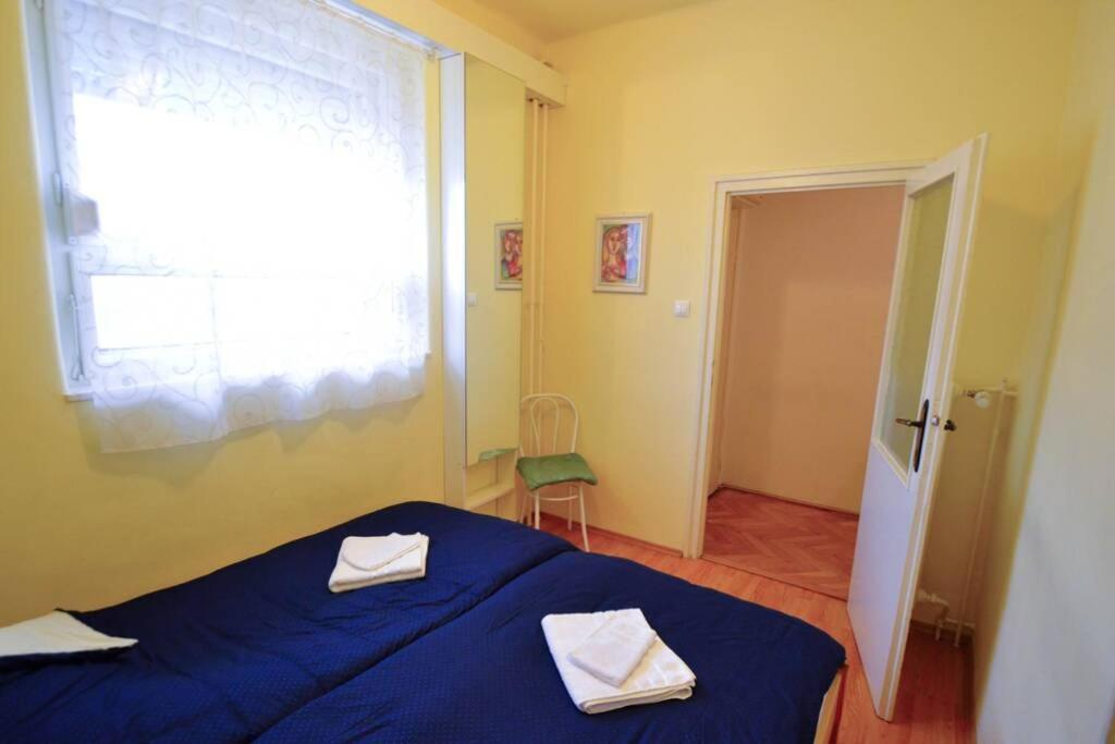 City Center Apartment Debrecen Esterno foto