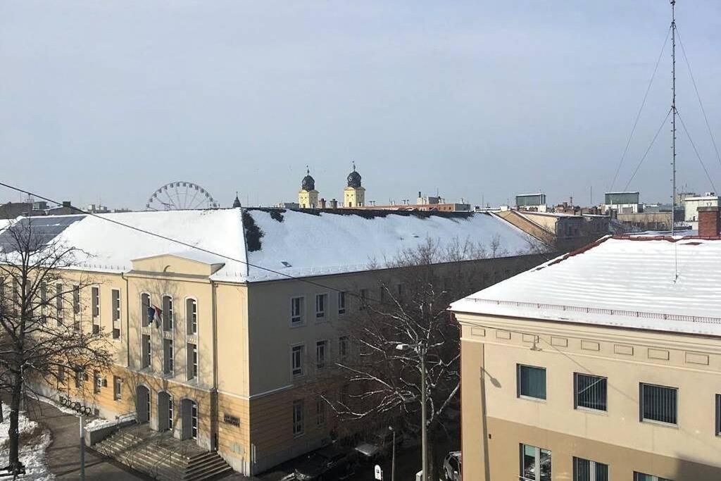 City Center Apartment Debrecen Esterno foto
